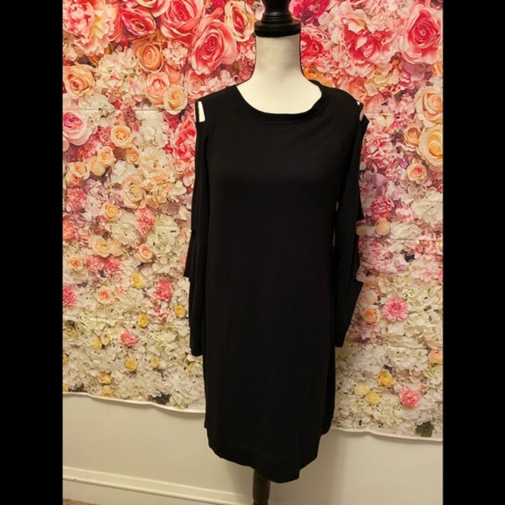 5/$25 Black dress size Large